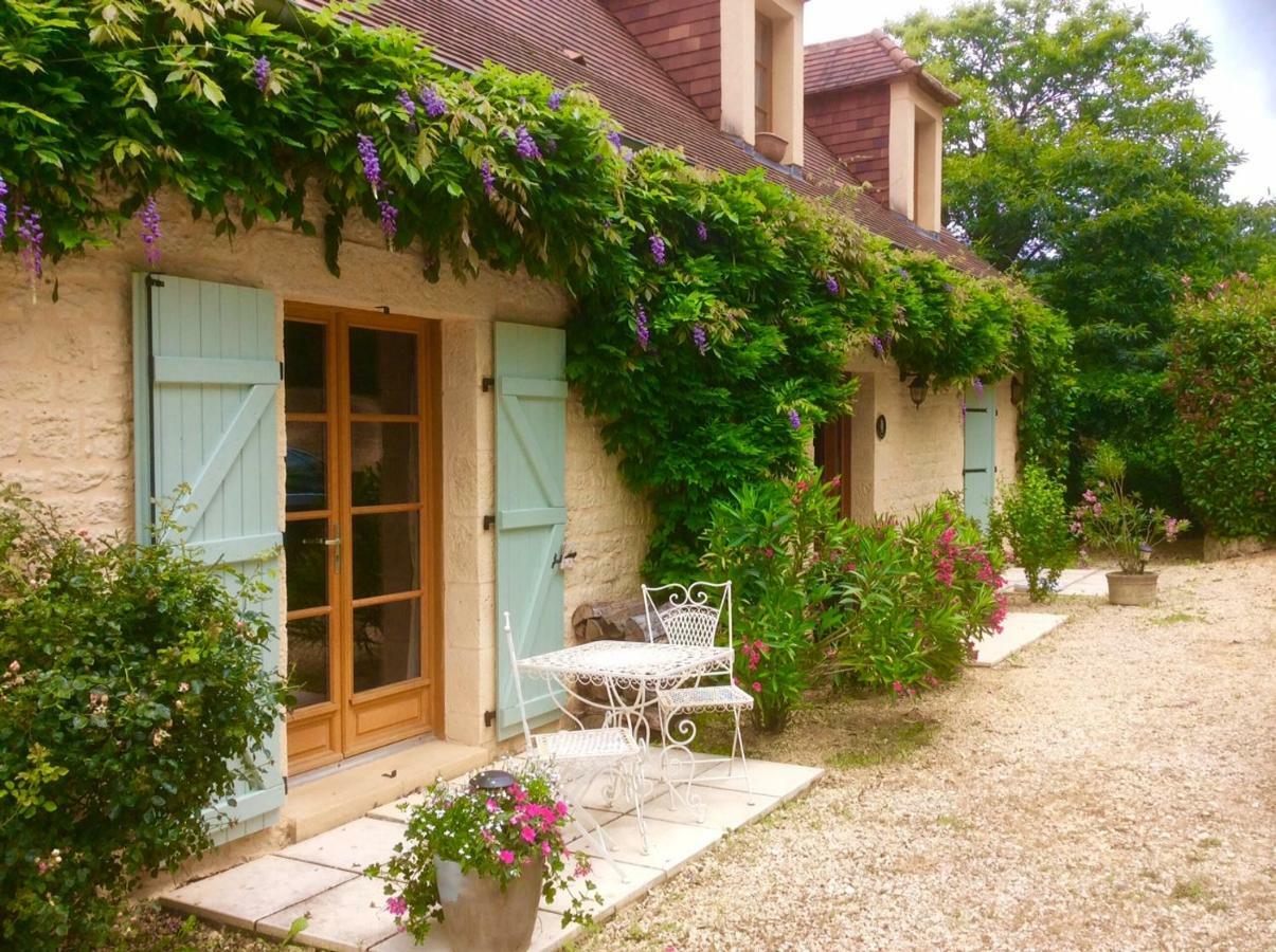 Bed and Breakfast Les Jonquilles Domme Exterior foto